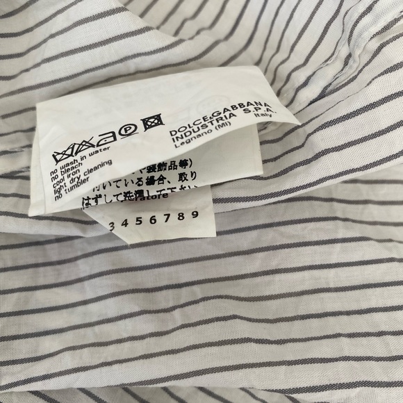 Dolce & Gabbana women’s shirt ( metallic accents)size small - Picture 8 of 9